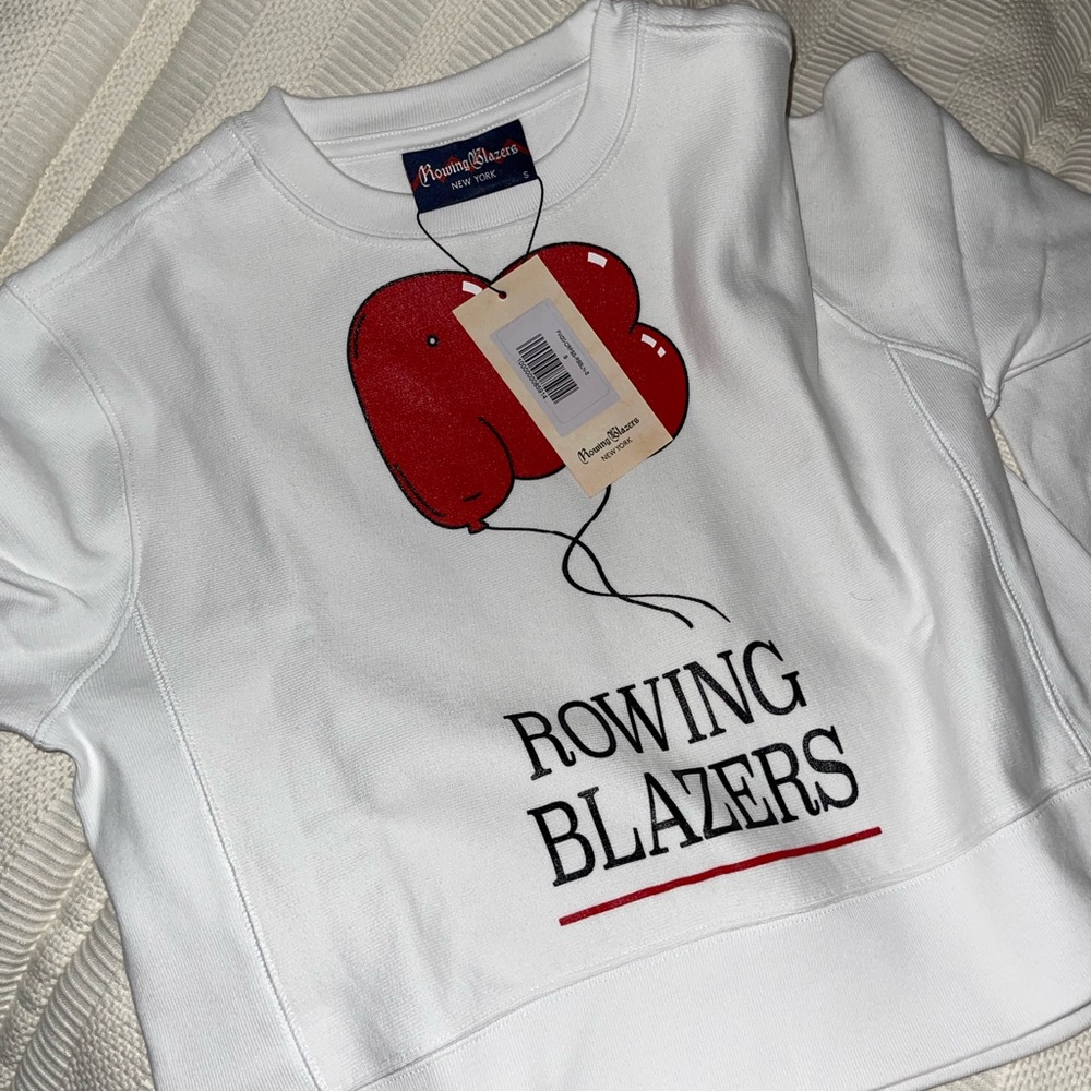 Brand new Rowing Blazers cropped crew neck